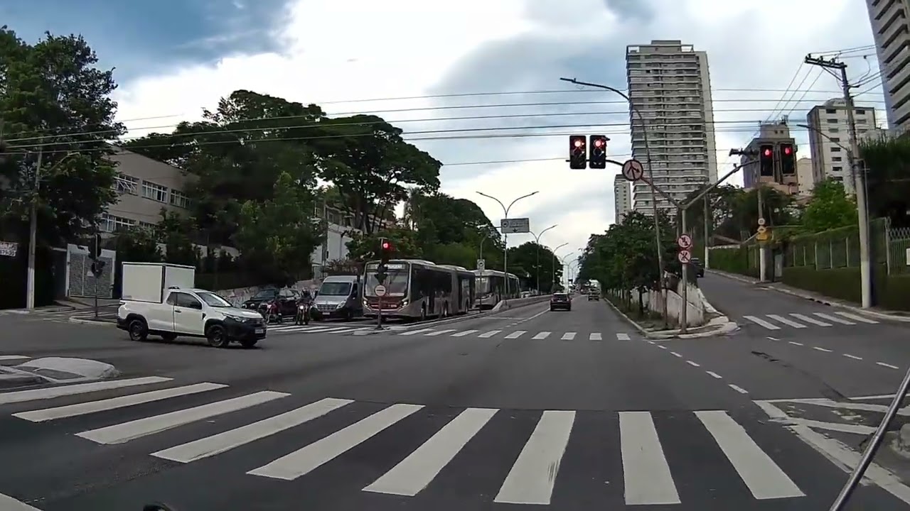 Piui causando no trânsito 