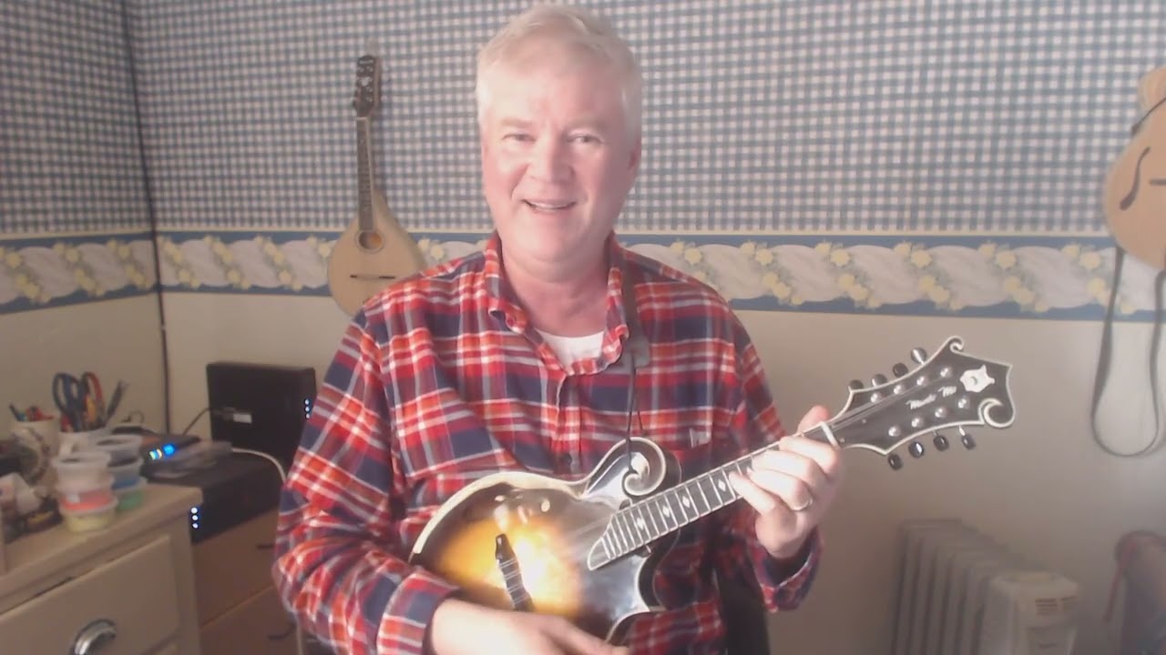 How to make chords on the mandolin