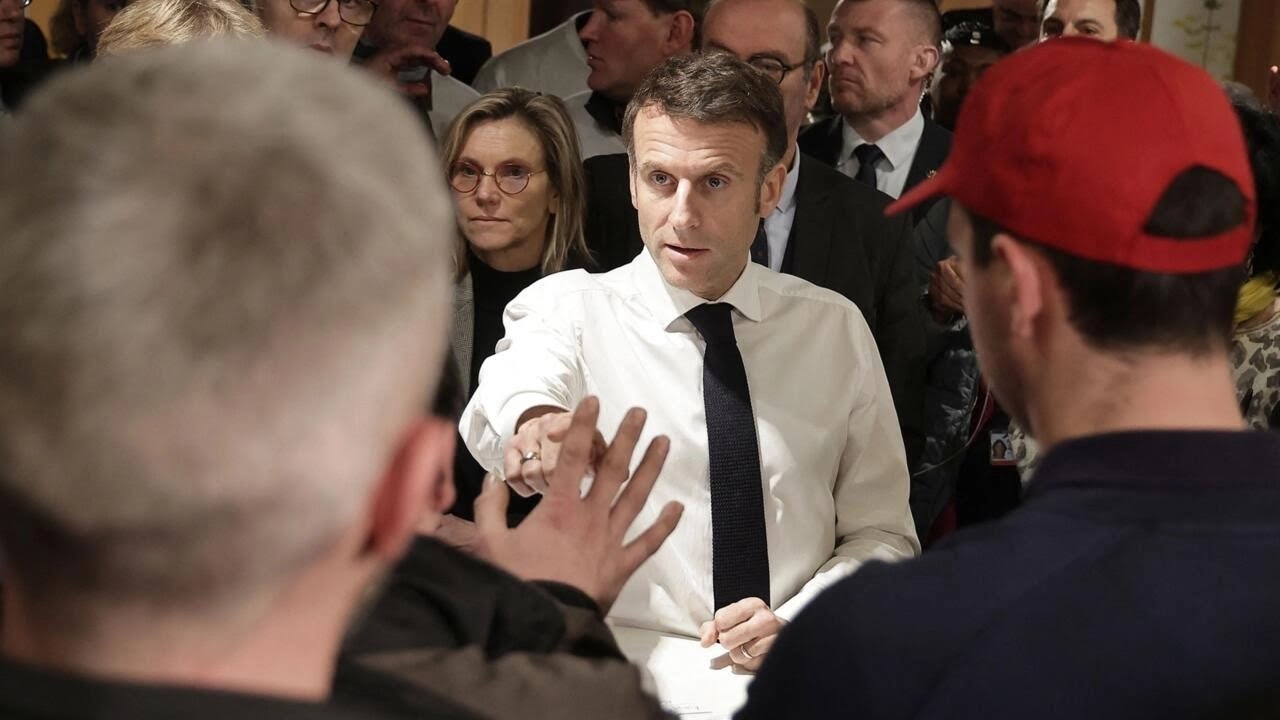 Emmanuel Macron inaugure le Salon de l'agriculture sous les sifflets et les huées • FRANCE 24
