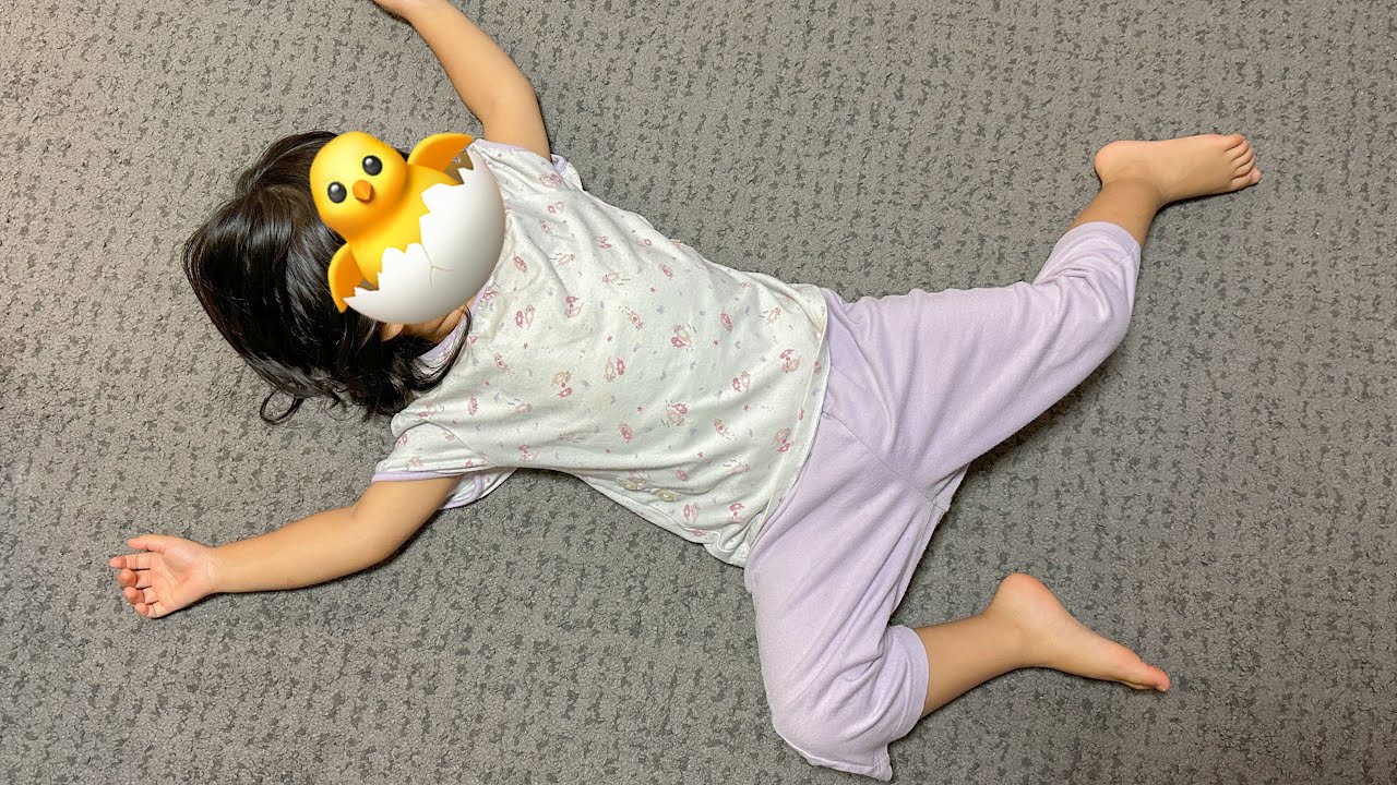 イヤイヤ期真っ最中の２歳児に作る朝ごはん【フルグラバナナケーキ】