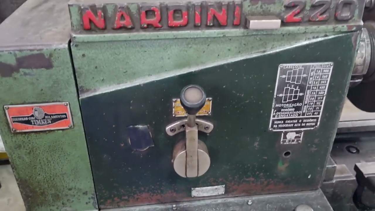 Torno mecânico Nardini 220