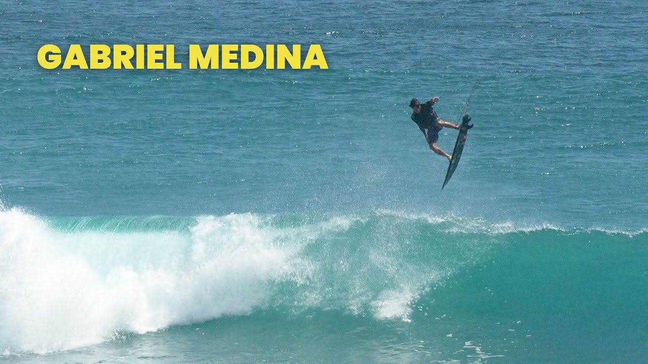 Gabriel Medina & Joes Score Epic Session at Uluwatu Temple