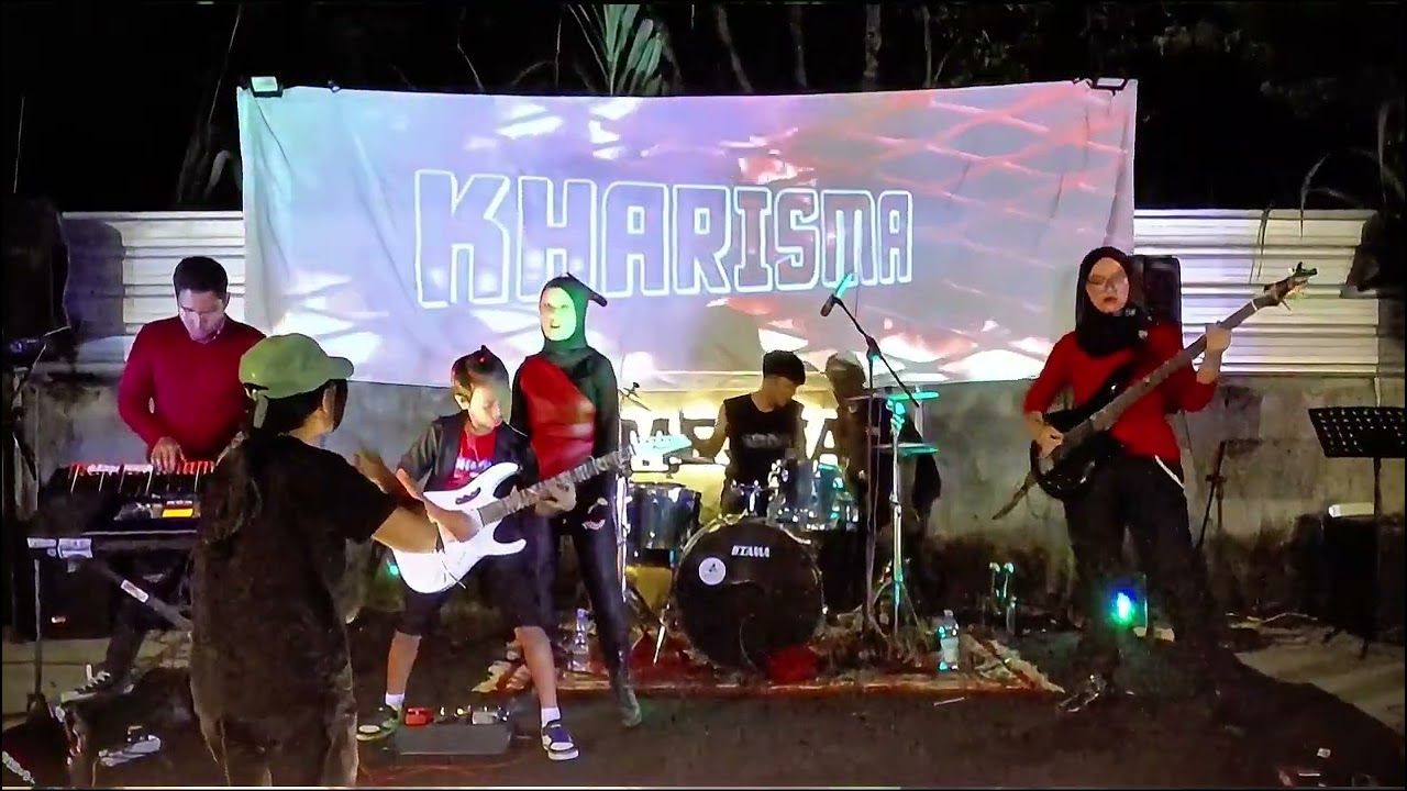 Charisma Project Band | Timur Tragedi ( Cover ) live at Noise Attack Tulungagung