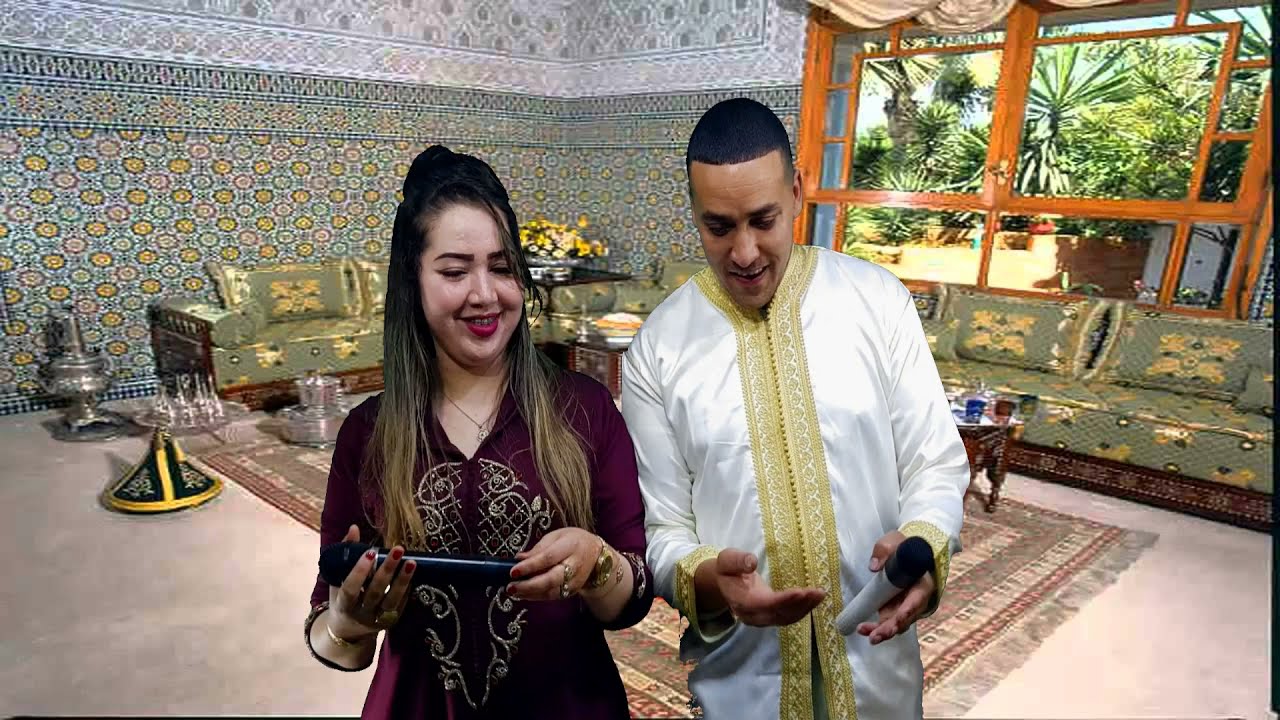 لمحبي الأعراس الأمازيغية من فن أحيدوس نهديكم قطعة رائعة لنشيط اطلس مع صباح بومية  NACHIT ATLAS 🇲🇦❤️