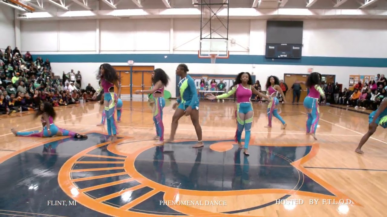 Phenomenal Dance vs Reigning Elite | Majorette Dance Show Battle
