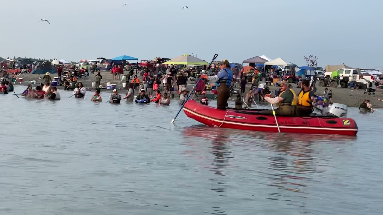 Hoards of people dipnetting on the Kasilof River (Alaska)