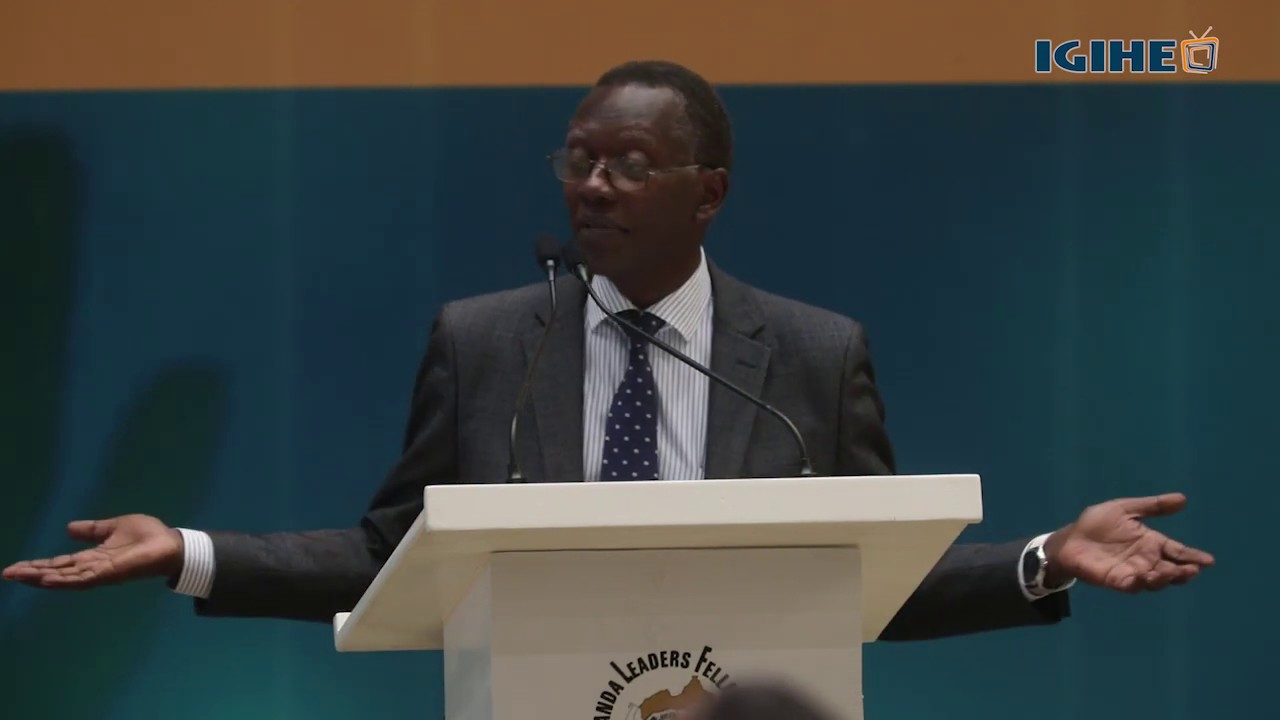 Pasiteri Rutayisire yabwirije abayobozi bakuru b’igihugu yifashije imigani