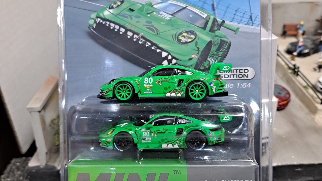Who did it better hotwheels or mini gt Porsche gt3 REXY