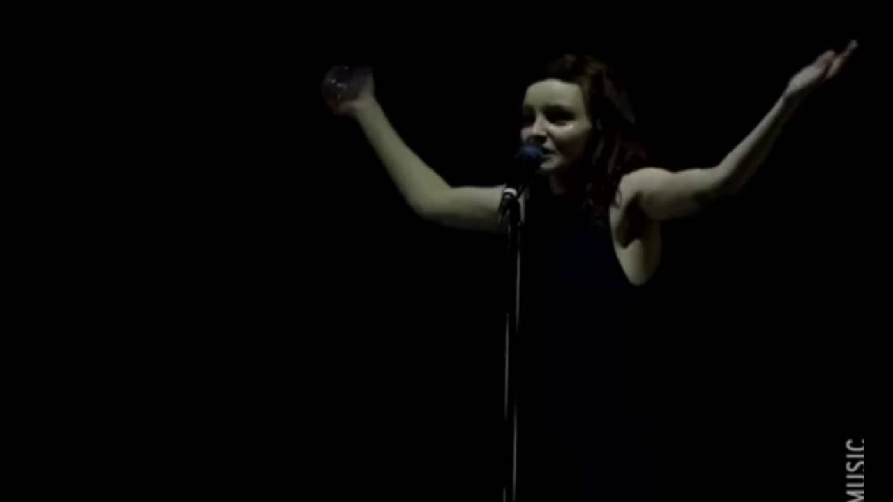 Chvrches Lauren Mayberry cute & funny moments part 3