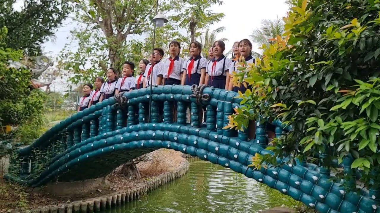 Quốc ca - Đội ca - Tiểu học Phan Văn Khải