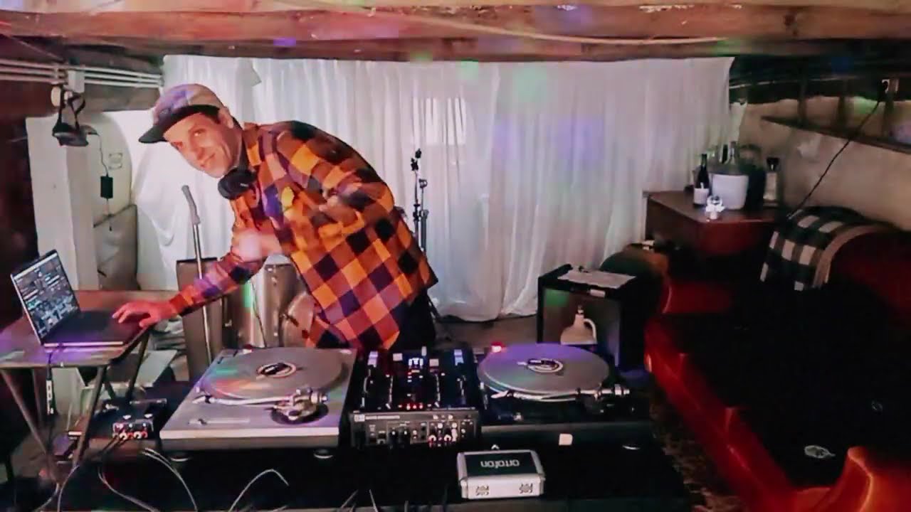 Live #7 - Casa d'Amélia - Disca Riscos - Scratch, Turnatblism e muito Rap