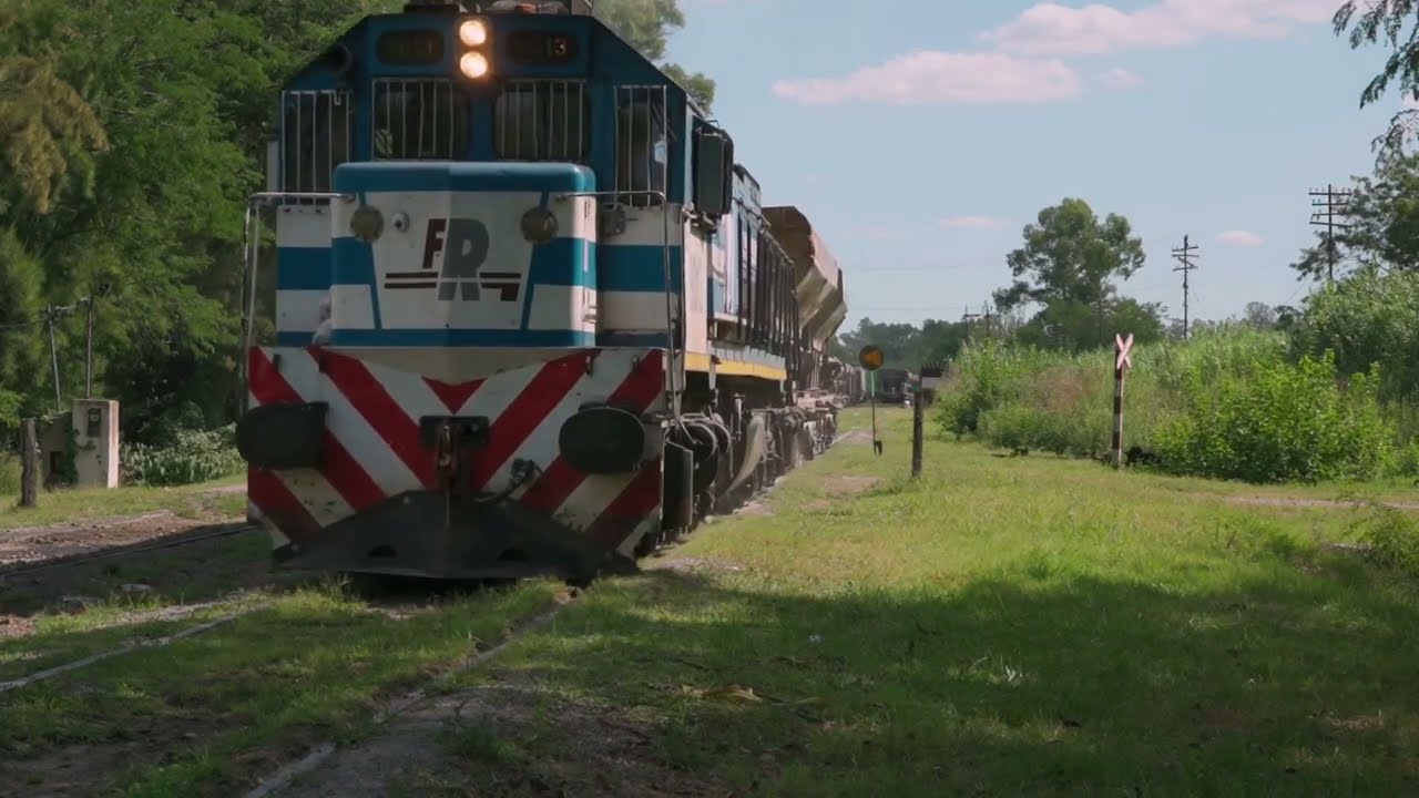 Cruce en km66 - Carga cruzándose con el local a Monte