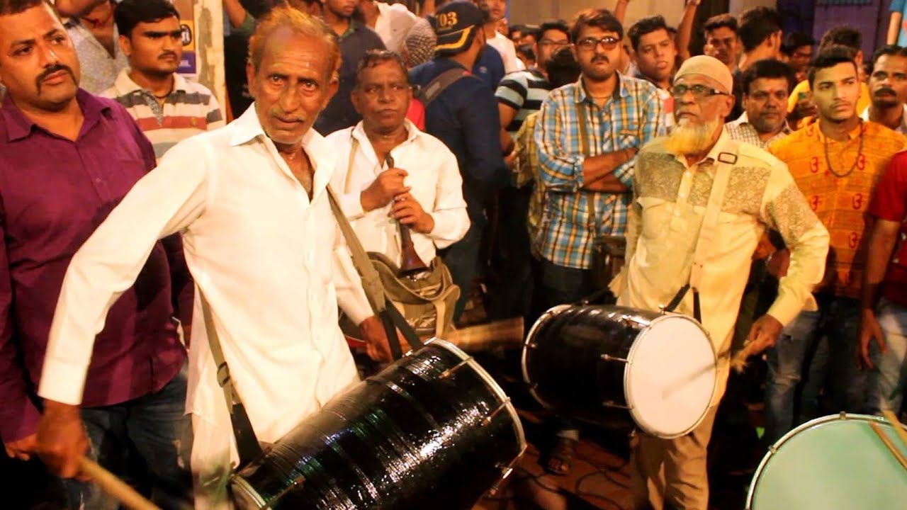 Ibrahim Bhai Kacchi Dholi Baja at Grant Road cha Raja 2017 Padya Pujan Sohala