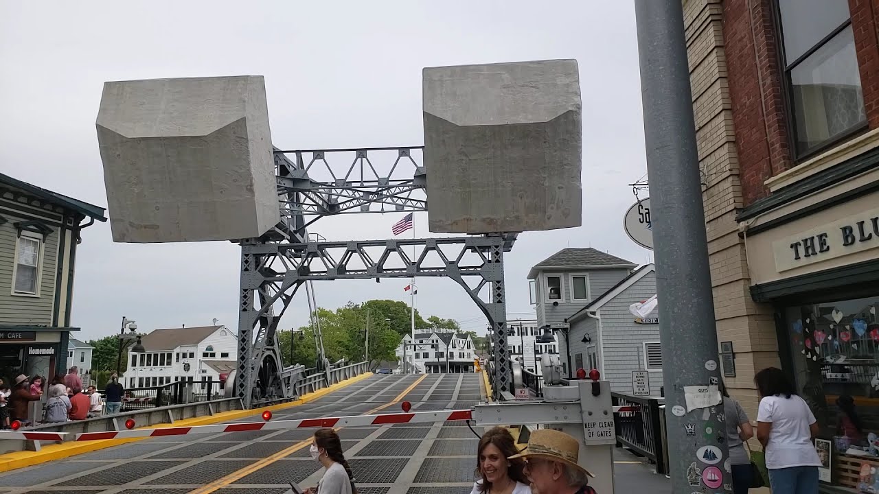 Drawbridge Opening mystic
