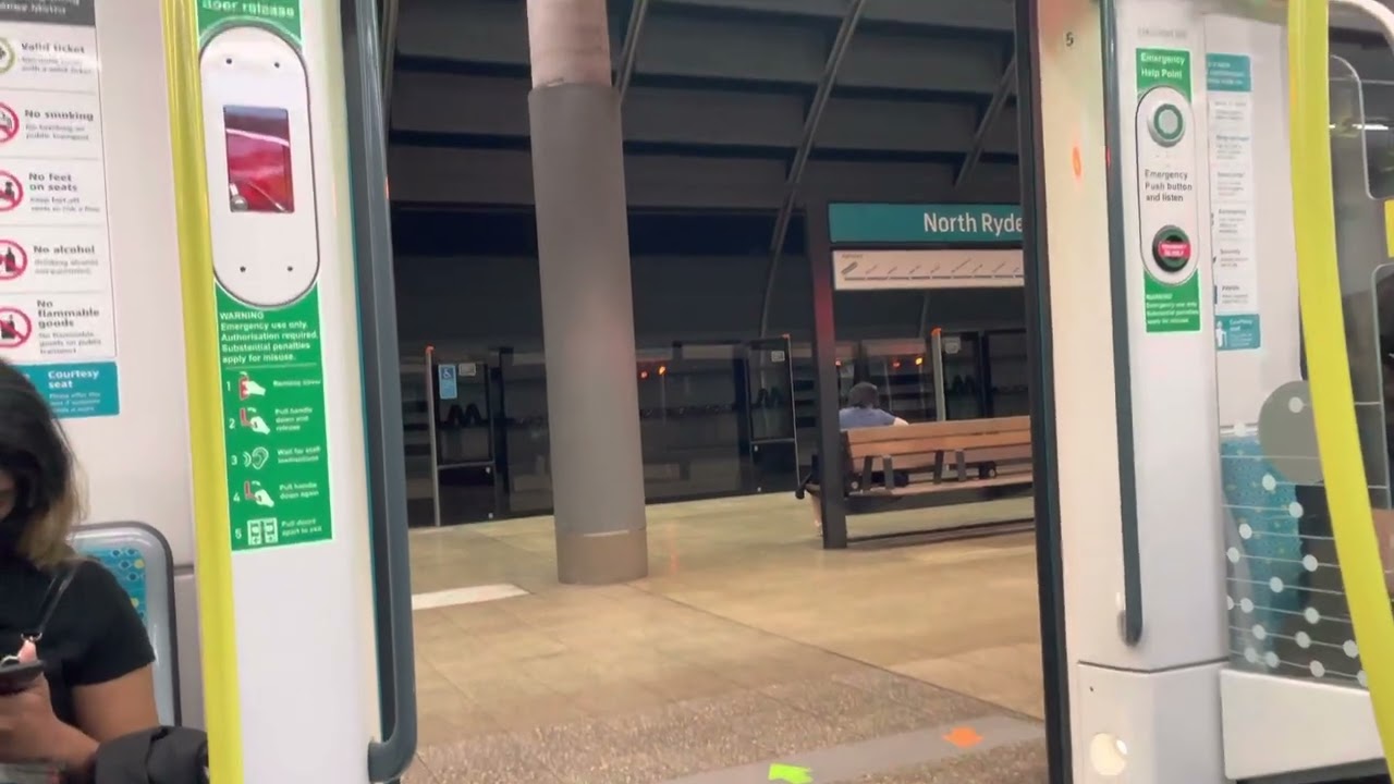 Sydney metro MTR sound  Doors Opening and Closing 4K HDR (with Cantonese subtitles)