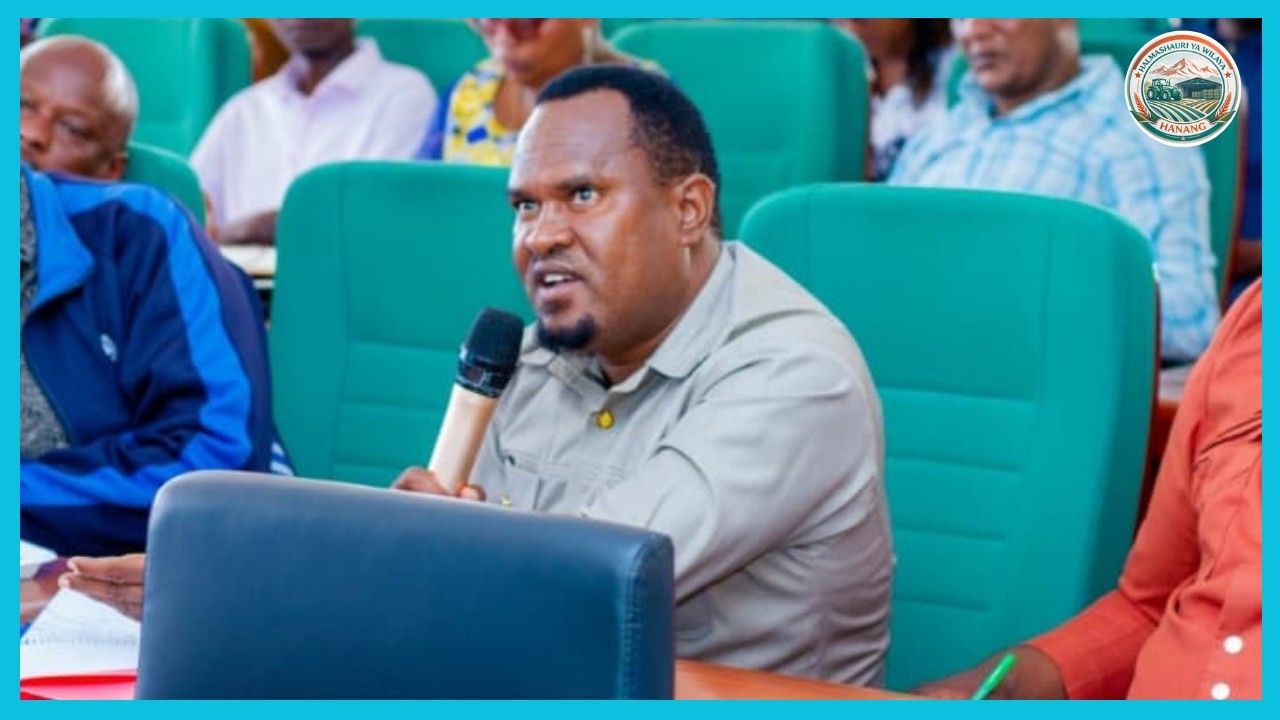 MWENYEKITI WA HALMASHAURI YA HANANG' AELEZA MATARAJIO YAKE KWA MADIWANI BAADA YA SEMINA ELEKEZI