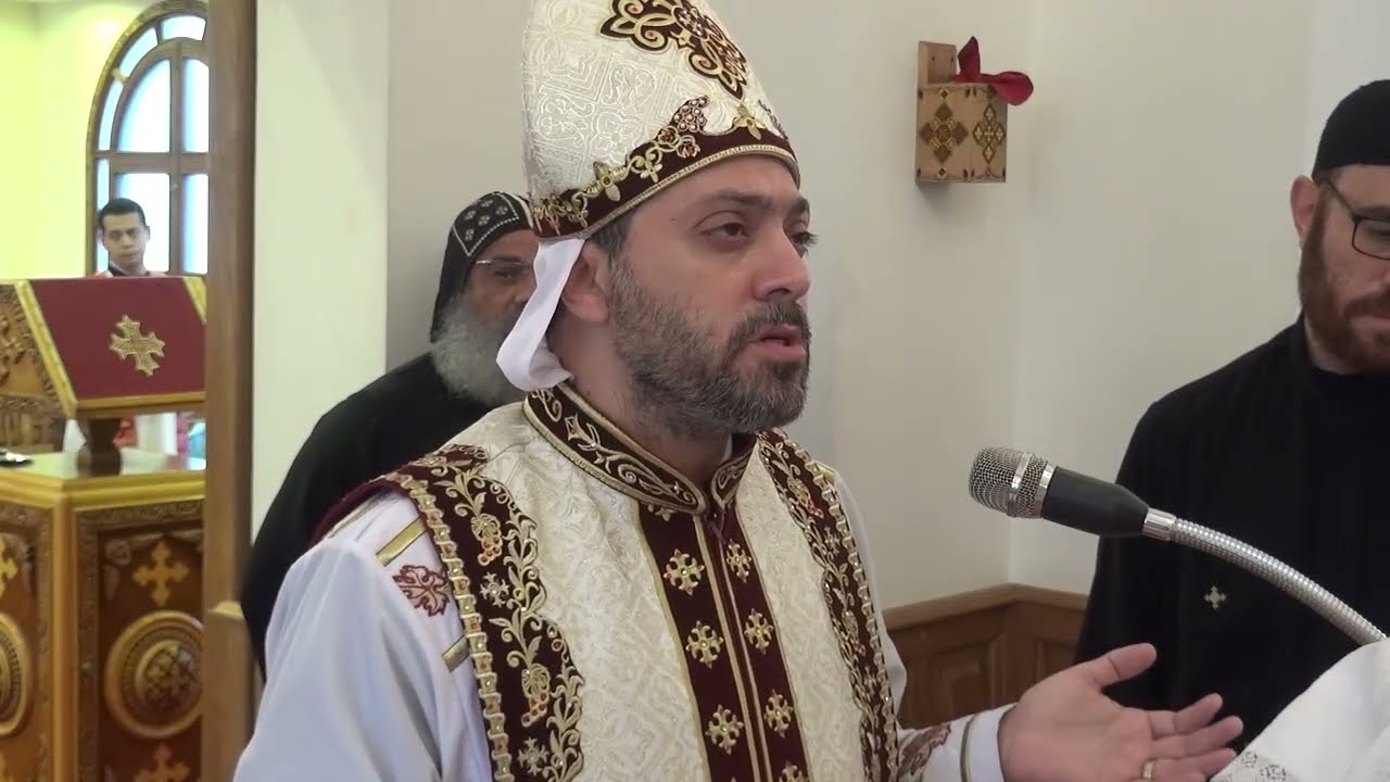 قداس استلام الذبيحه بدير  العذراء البراموس بوادي النطرون - ابونا بيشوى