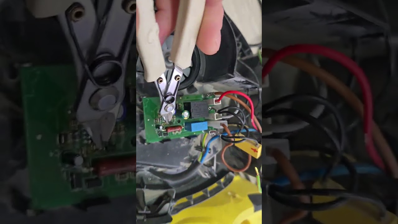 Не работает розетка на пылесосе  Karcher WD3, Керхер WD3