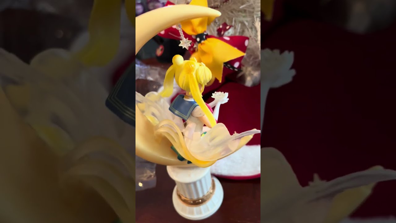 Pretty Guardian Sailor The Moon Eternal The Movie - Super Sailor Moon and legendary silver crystal
