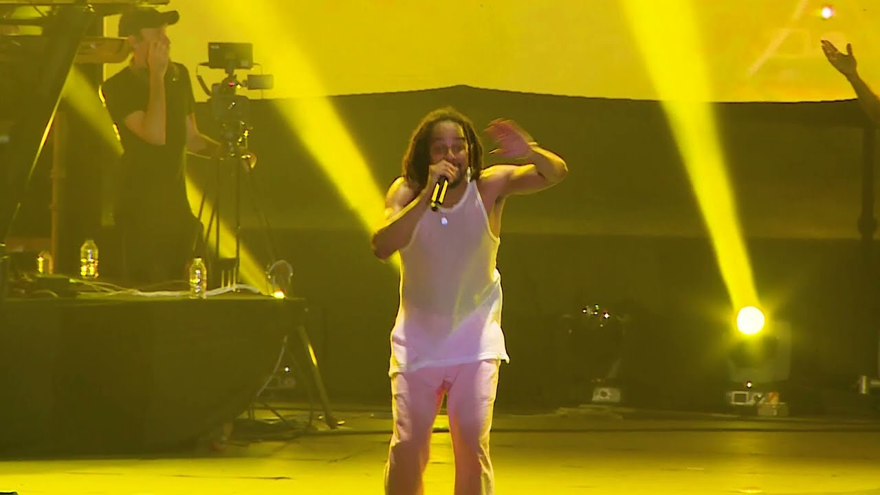 Honey Comb | Kes x Busy Signal | Live at IZWE Festival 2023