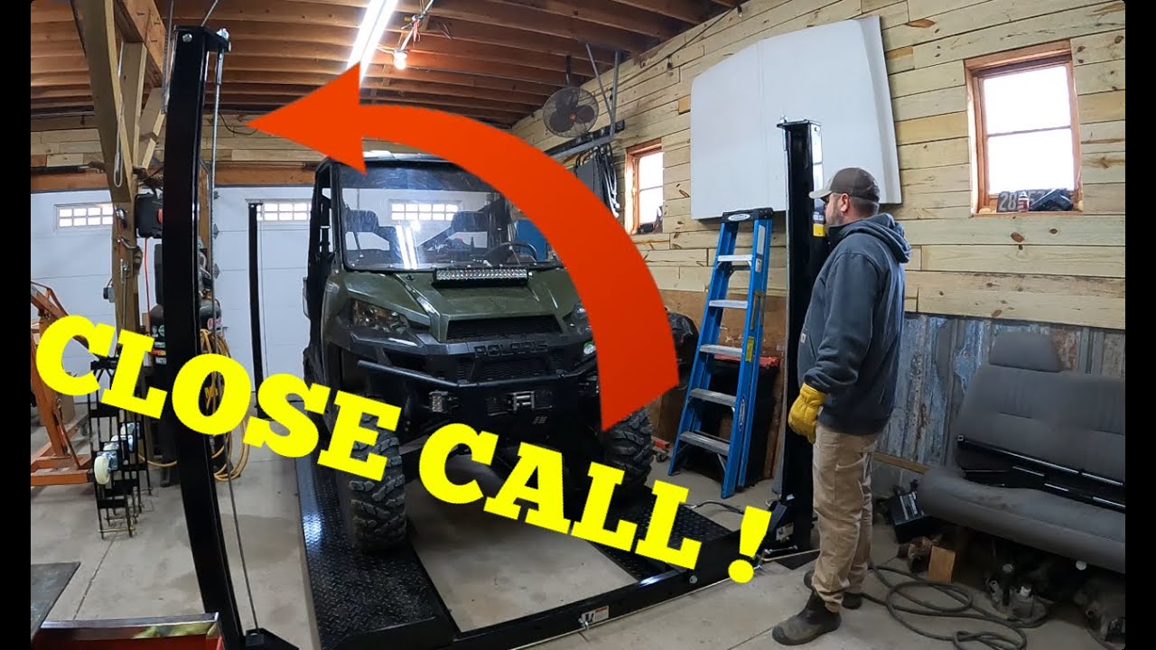 ATLAS 4 POST CAR LIFT  NEW OUT THE BOX ( DEATH WOBBLE !!!!! )