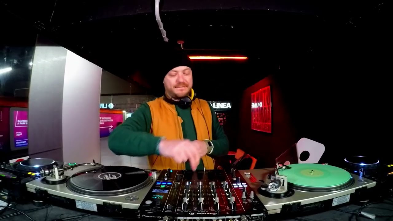 HYLO pres. BORING SOCIAL CLUB E12 with LILLO CARILLO › LINEA • 14.01.2026