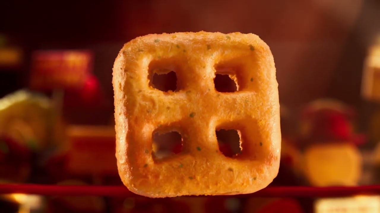 Introducing the bold kickin&rsquo; flavor of Cheez-It Crunch!