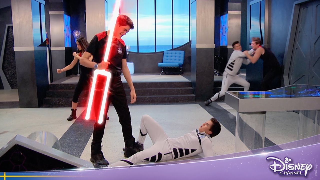 Lab Rats: 3 mot 3 - Disney Channel Sverige