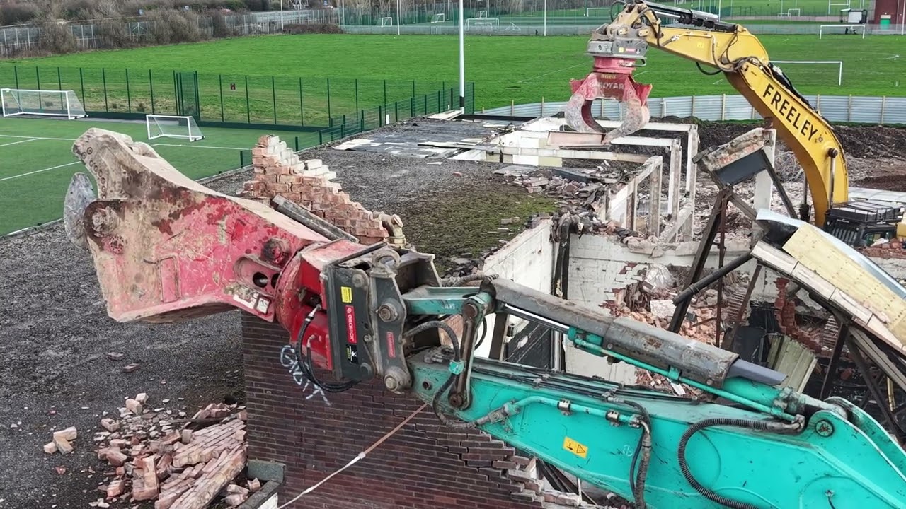 ##Demolition #flyaround #DAY27 #DRONE #machines 