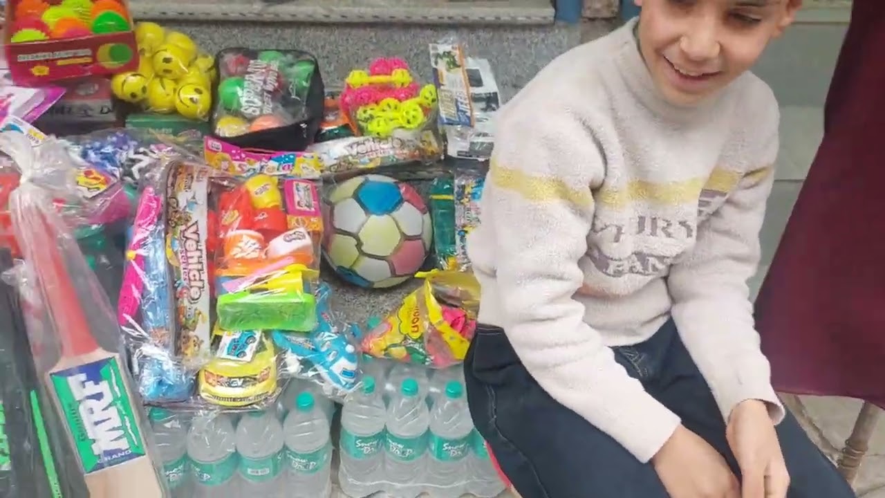 “Bachon ki Eid Shopping – Khilone dekh kar ho gaye khush!” 🎁🤗🤗