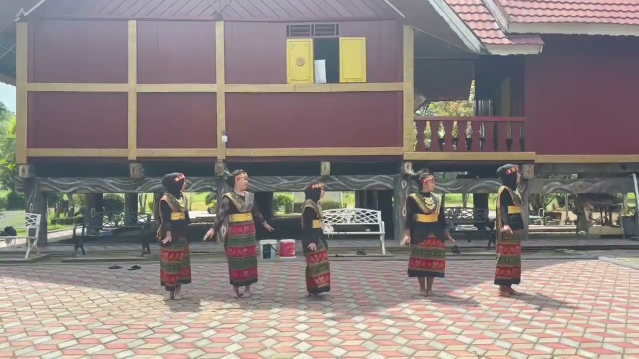 “Tari Manortor” SMPN 35 PALEMBANG, IX.4, KELOMPOK 1 #taribatak #taritradisional #taridaerah