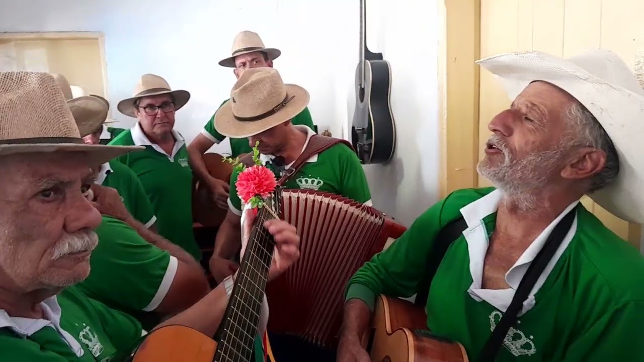 Folia de reis do pinhalzinho em nossa casa mestre tista hilario 