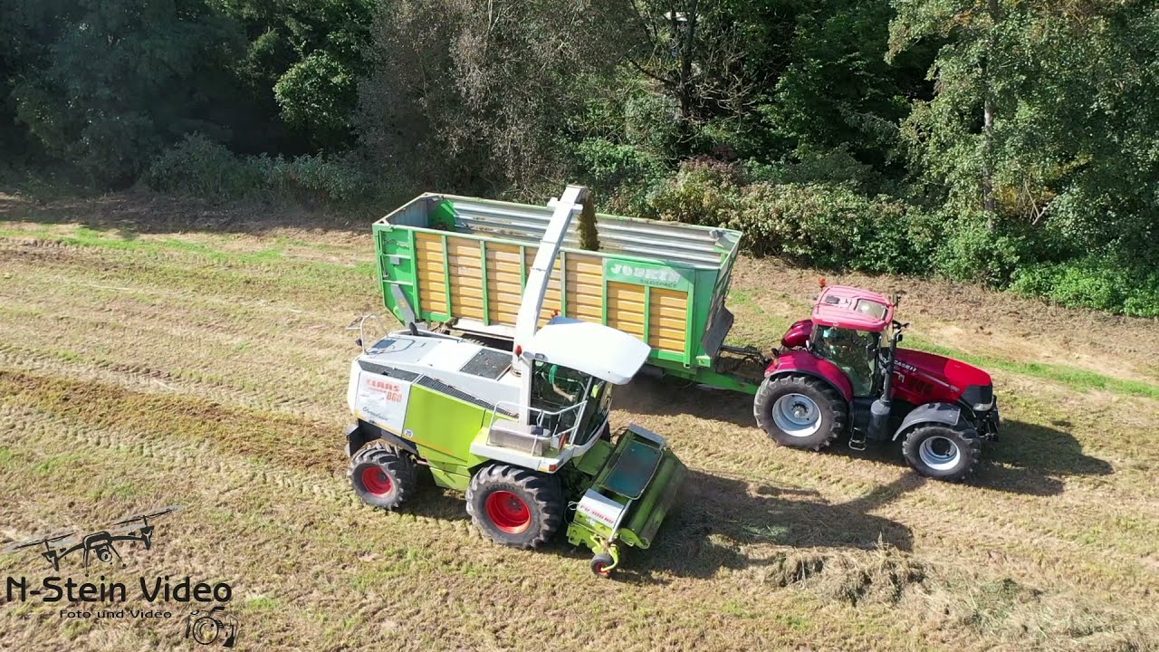 Grasernte 2021 h&auml;ckseln & silieren - Grassilage f&uuml;r BGA /  Case  Steyr  CLAAS 860  german farmers
