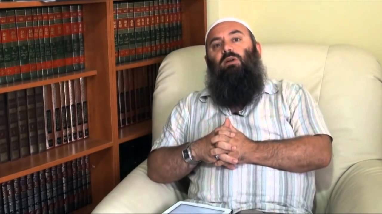 A mund të martohem me një katolike dhe secili të jeton me fenë e vet? - Hoxhë Bekir Halimi