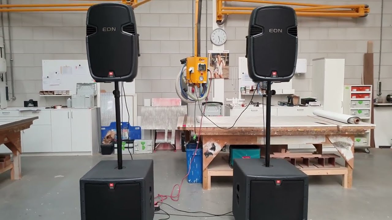 JBL EON 515 fullrange Active Speaker JBL EON 518S Active Subwoofer PA Audio Soundcheck Speaker Test