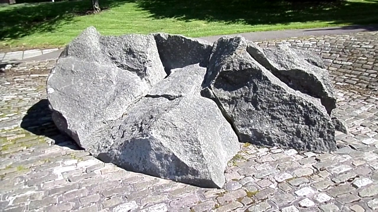 The Bogle Stone, Port Glasgow, Inverclyde