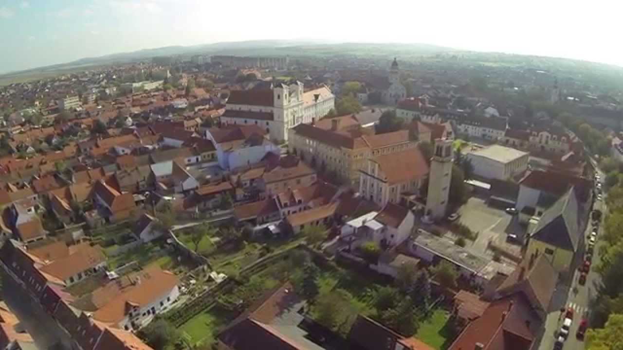 Slobodné kráľovské mesto Skalica - Štyri ročné obdobia (3:10 min.)