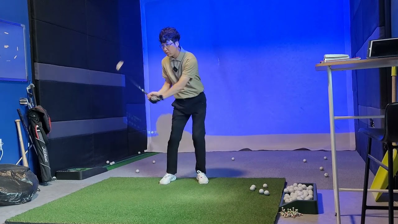 몸이 슥~돌면 헤드가 무겁게 툭~떨어집니다#그네스윙#국민선생님