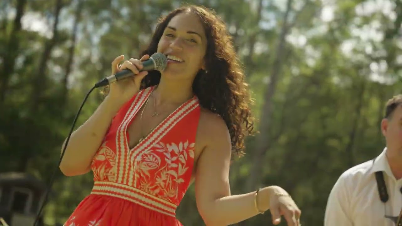 Event Entertainers presents - Ned Verwey - Wheres My Husband - Music Video