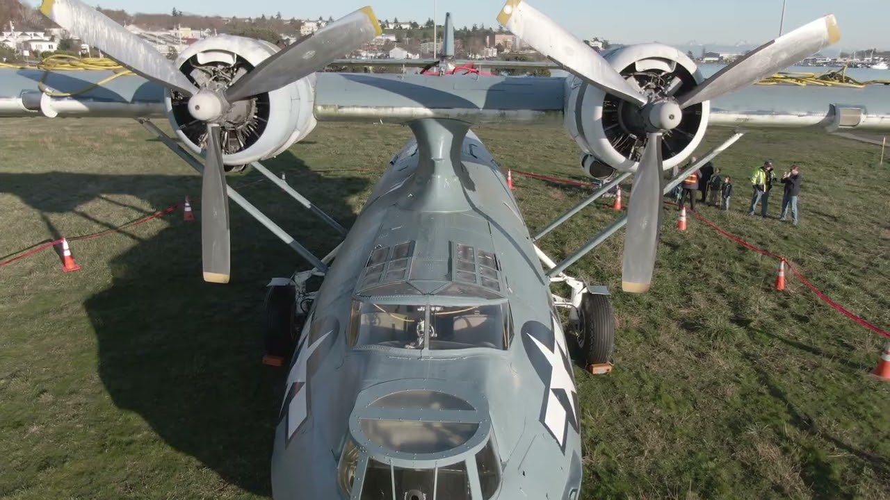 CH-47 Airlift of PBY-5A for the PNWNAM in Oak Harbor, WA