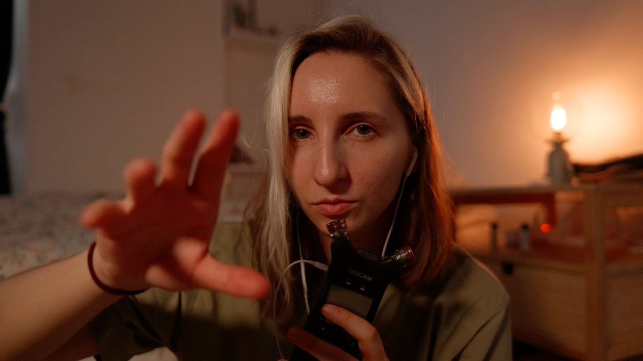 ASMR Expérimental à l'ancienne (Chuchotement, Soft Spoken,  Visuels, Mic Touching..)