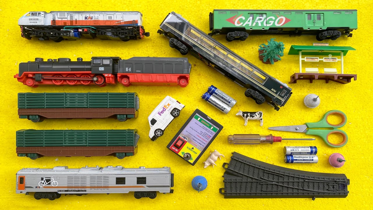Unboxing Dan Merakit Mainan Kereta Api CC203, Kereta Api Classic, Marklin Train - Kereta Api Mainan