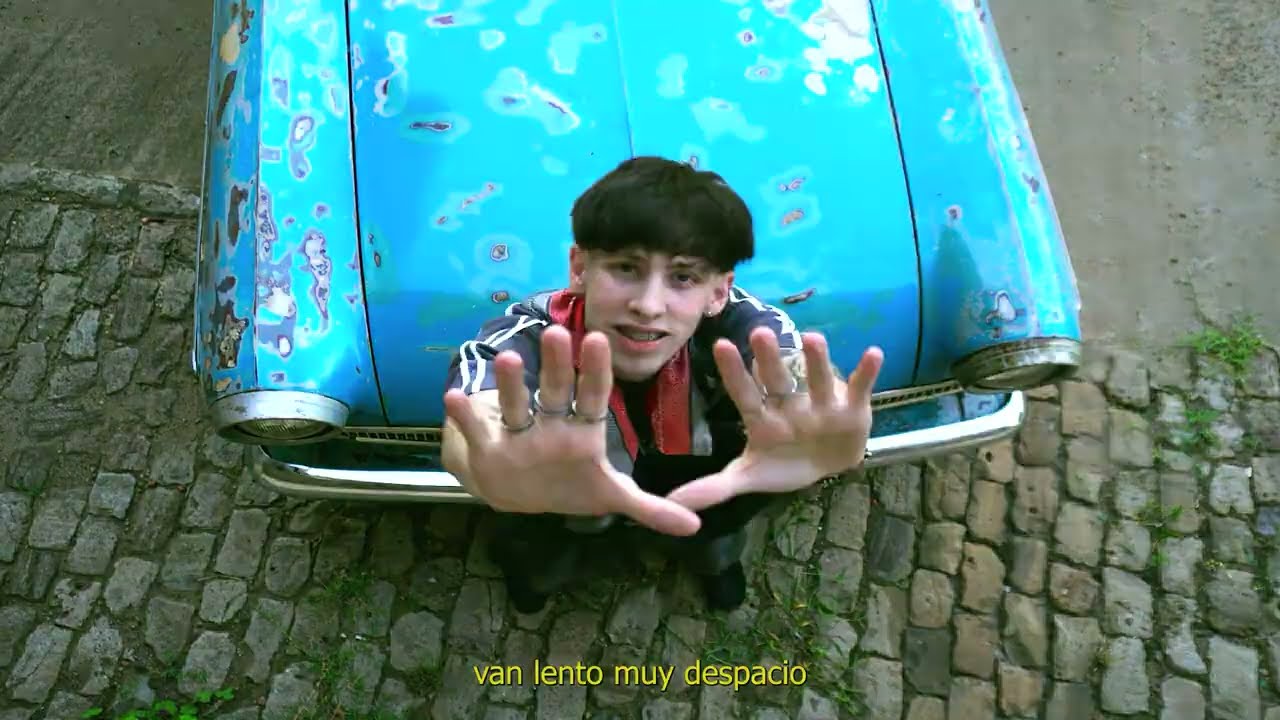 THARO X ASDAY - ROLLING STONE (Video Oficial)