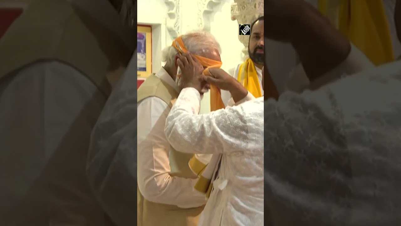 Rajasthan: PM Modi offers prayers at Shrinathji Temple in Nathdwara