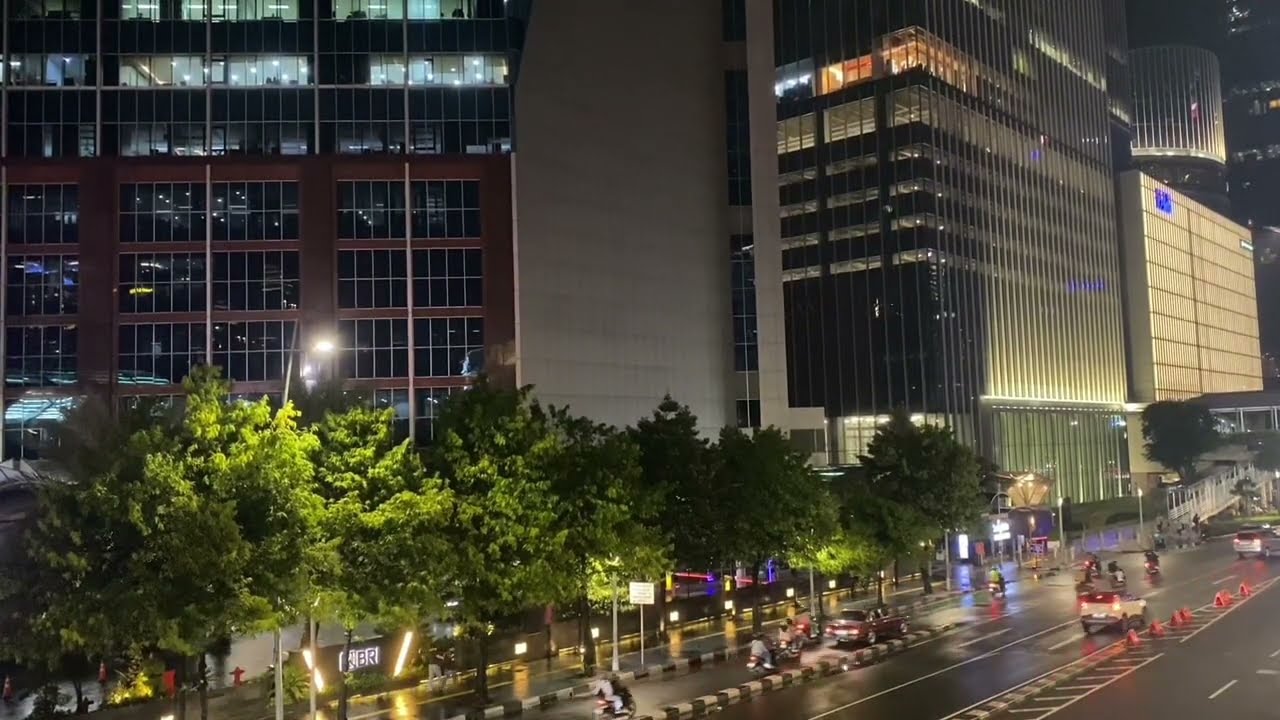 Jakarta setelah diguyur hujan 