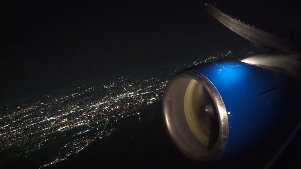 [HD] LOUD PW4000 DERATE! United Airlines Boeing 777-200ER Heavy takeoff at Osaka Kansai Airport KIX