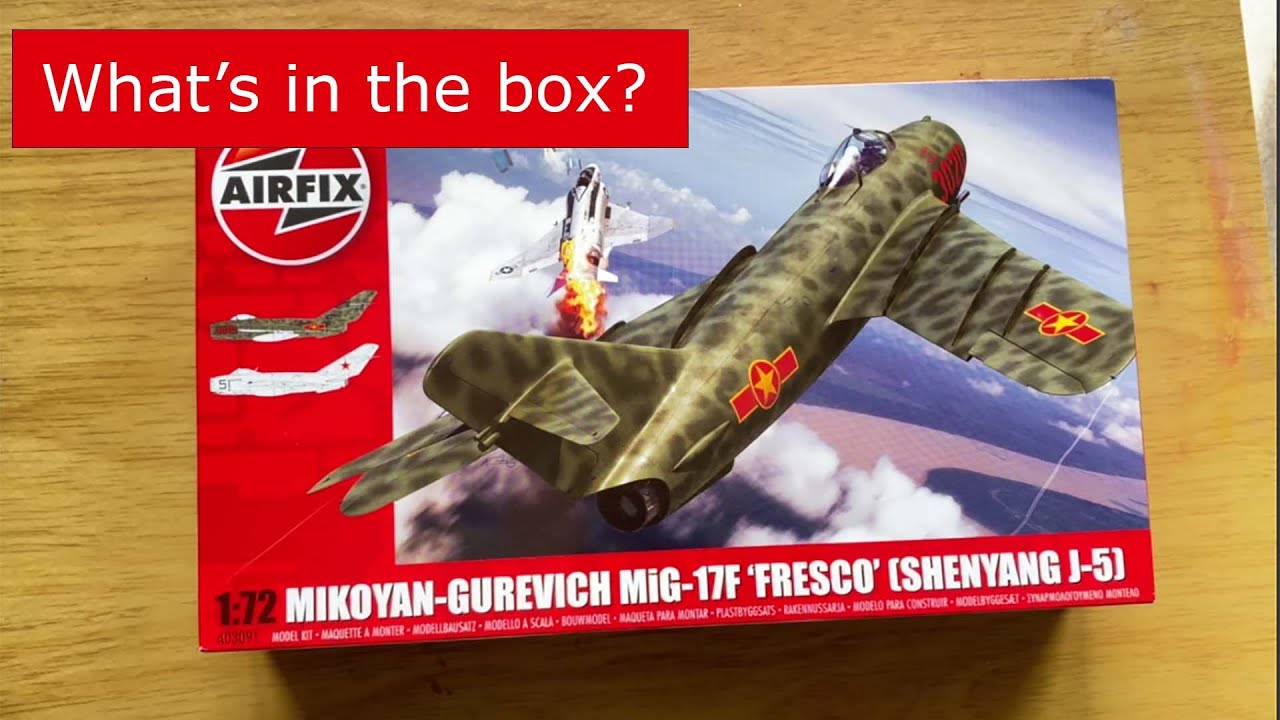 Airfix 1/72 MiG-17F.  What's in the box (4K)