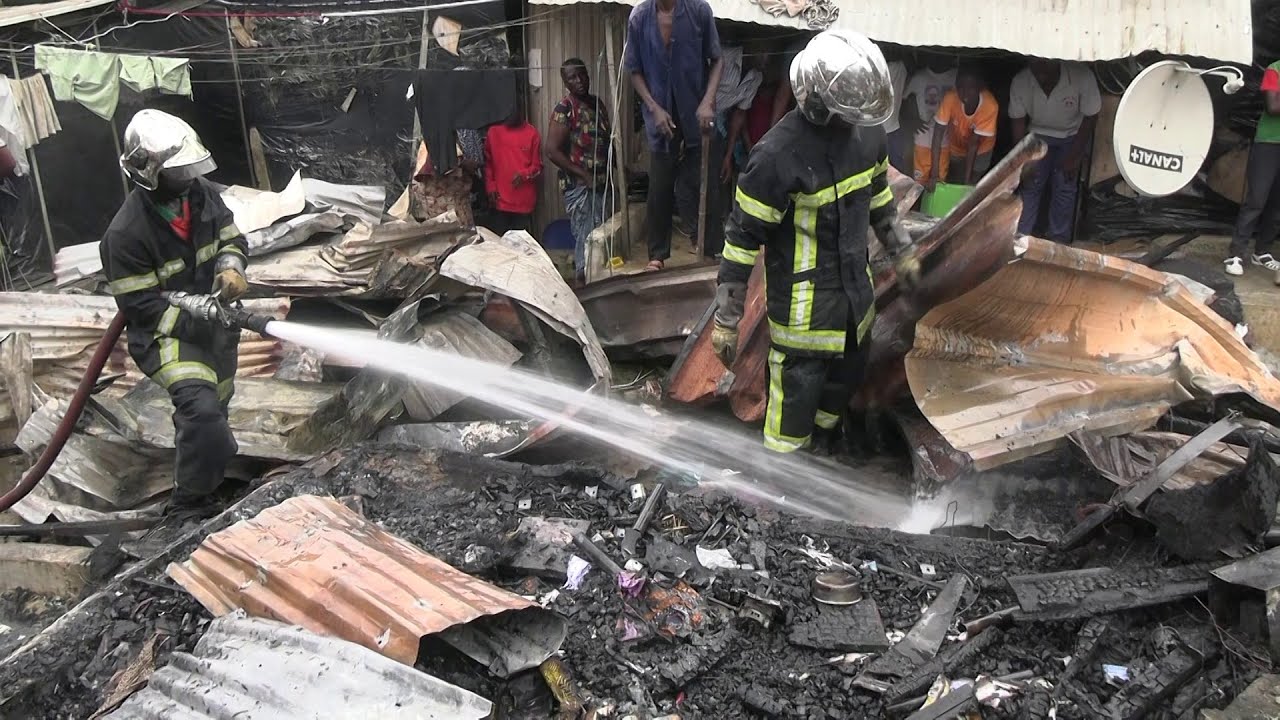 À Yopougon, un incendie réduit en cendres plus d’une dizaine de baraques
