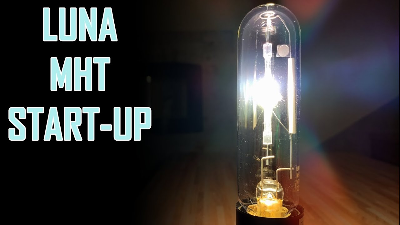 LUNA Metal Halide lamp START-UP in the DARK (MHT 70W E27)