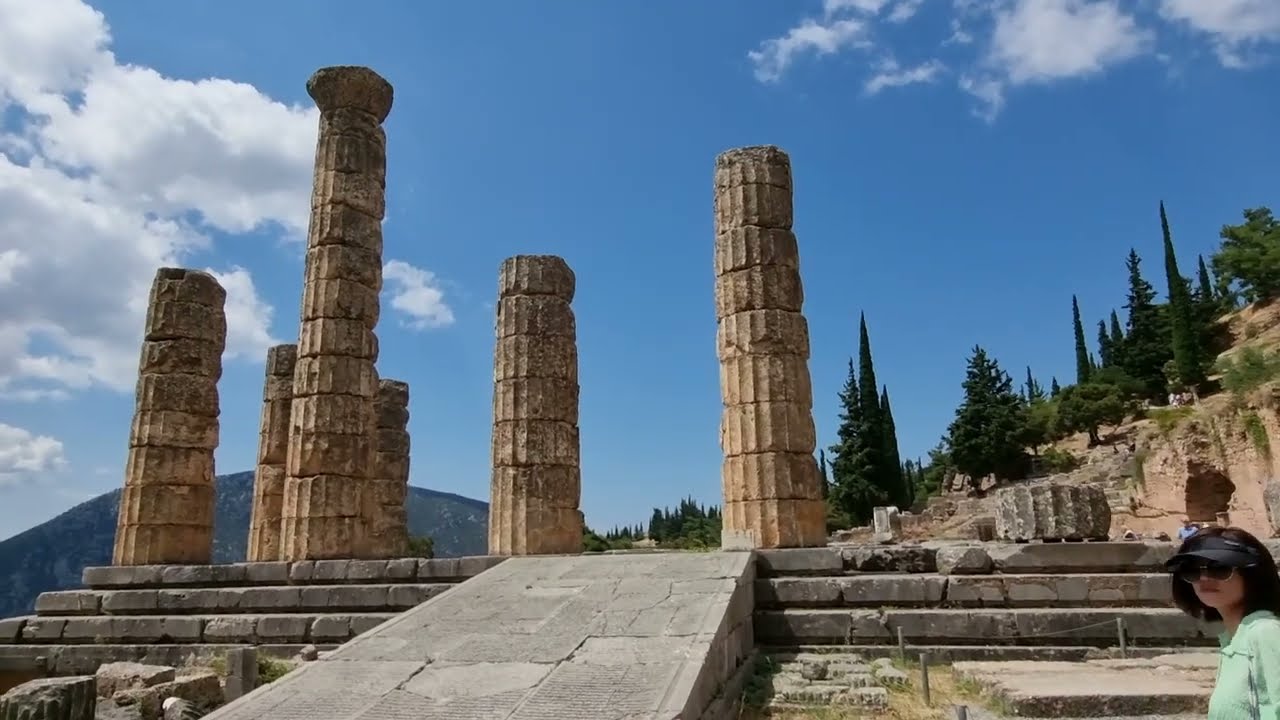 Ancient Ruins of Delphi (Greece)  - Walking Tour